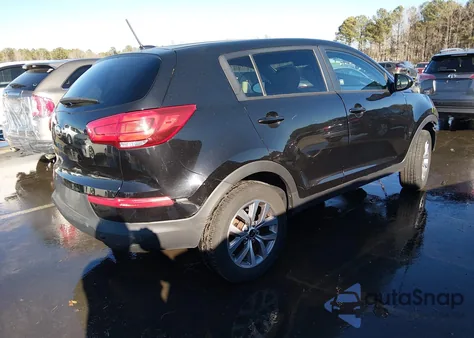 2016 Kia Sportage Lx z USA, uszkodzony, nr VIN KNDPB3AC5G7838366